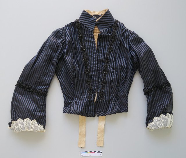 Lijfje van japon voor behandeling