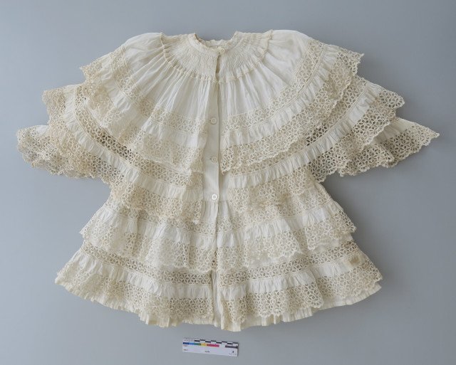 Kinderjurkje na behandeling