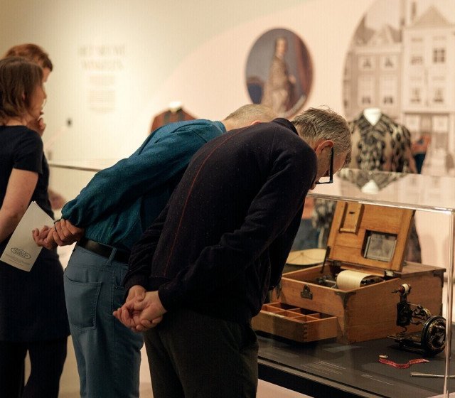 An unusual discovery: a 19th-century doll shop